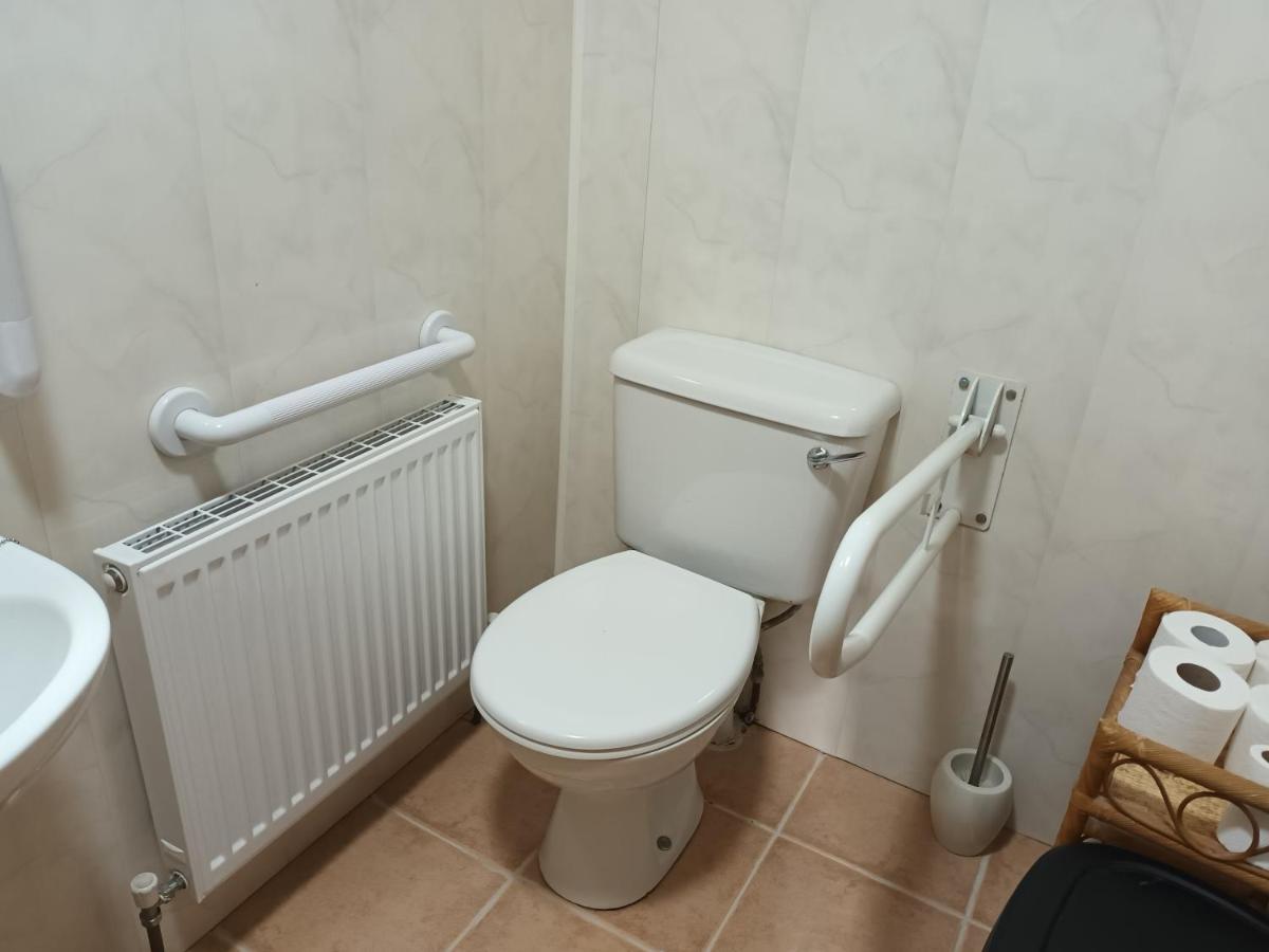 Rathgillen Lodge Nobber Bagian luar foto