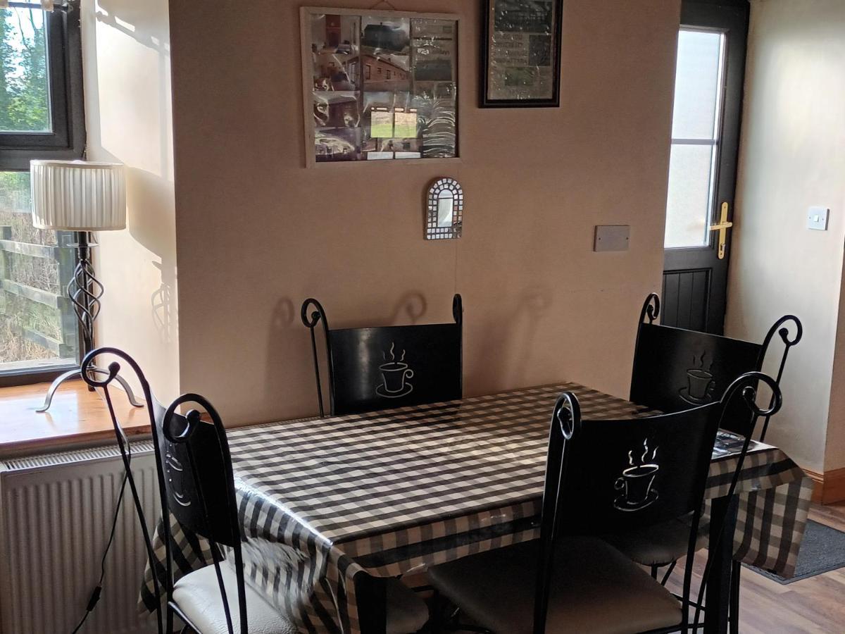 Rathgillen Lodge Nobber Bagian luar foto
